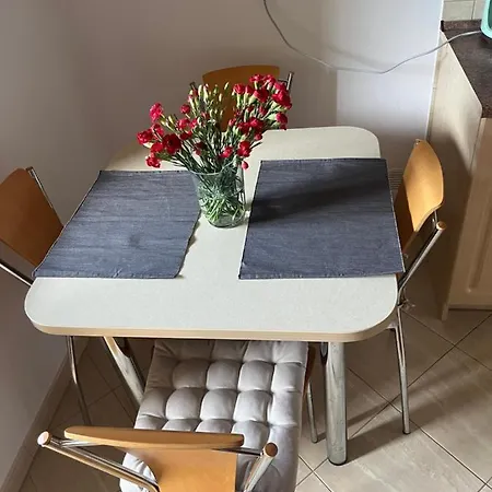 Apartman Apartament Pod Debami